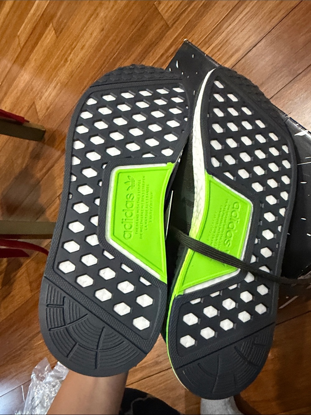 NWT Adidas Star Wars NMD Yoda Size 10 - Picture 5 of 7
